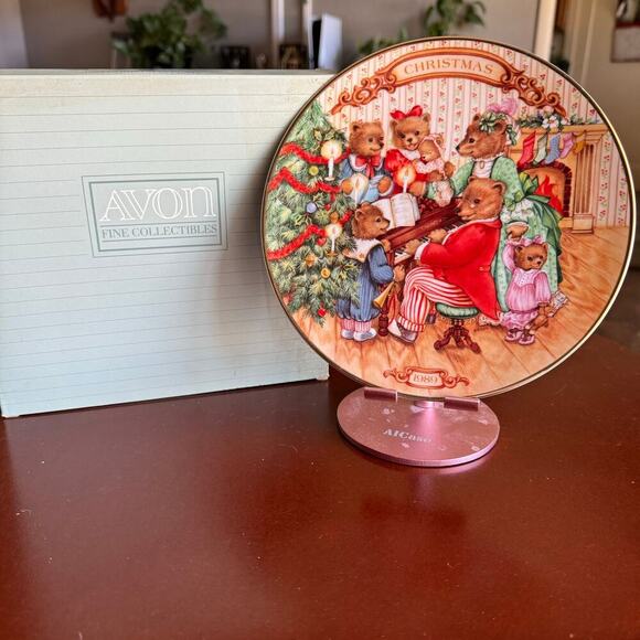 Avon CHRISTMAS PLATE TOGETHER FOR CHRISTMAS BEARS PORCELAIN 22k Gold Trim 1989 - Picture 2 of 3